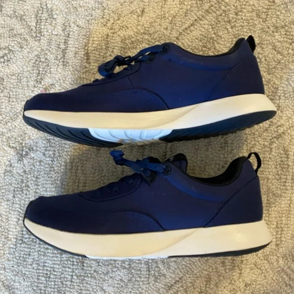 Allbirds Men's Navy Sneakers Size 11 New With Box - Picture 2 of 6